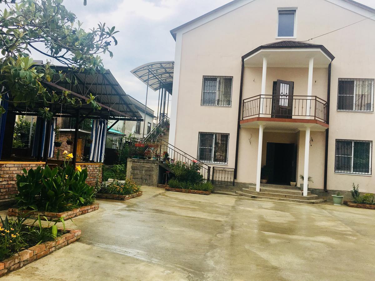 Guest House Nadia Σουχούμι Εξωτερικό φωτογραφία